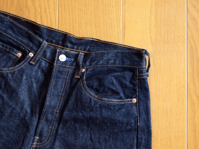 ジーンズ
