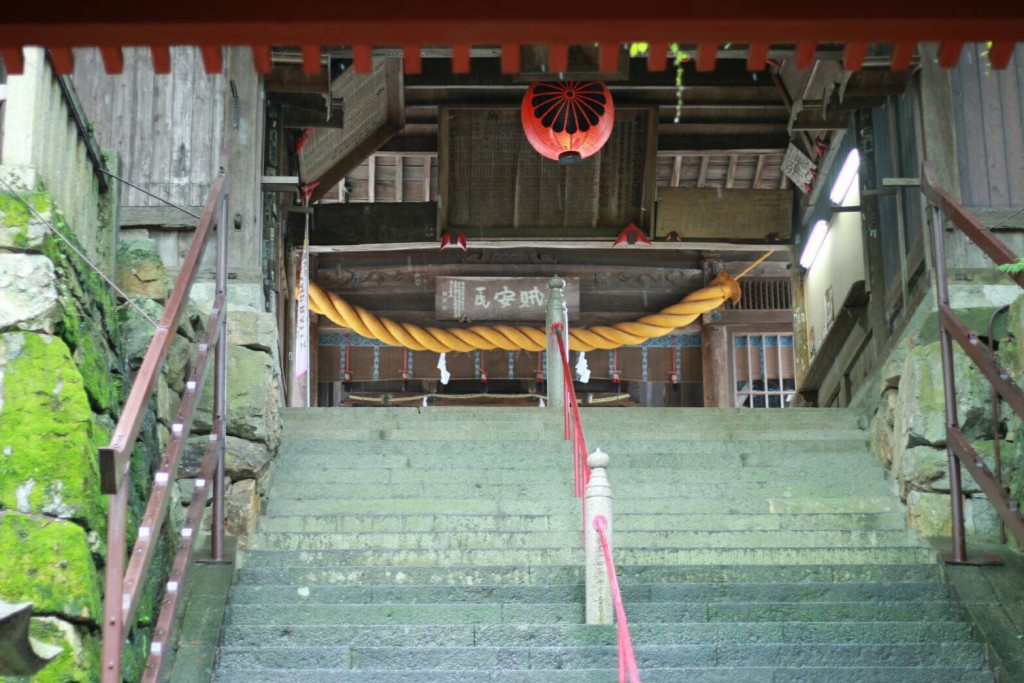 吉備津神社拝殿