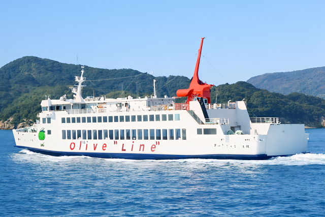 小豆島へ向かうフェリー